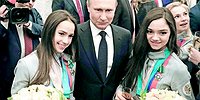 В КРЕМЛЬ - С ФЛАГОМ!